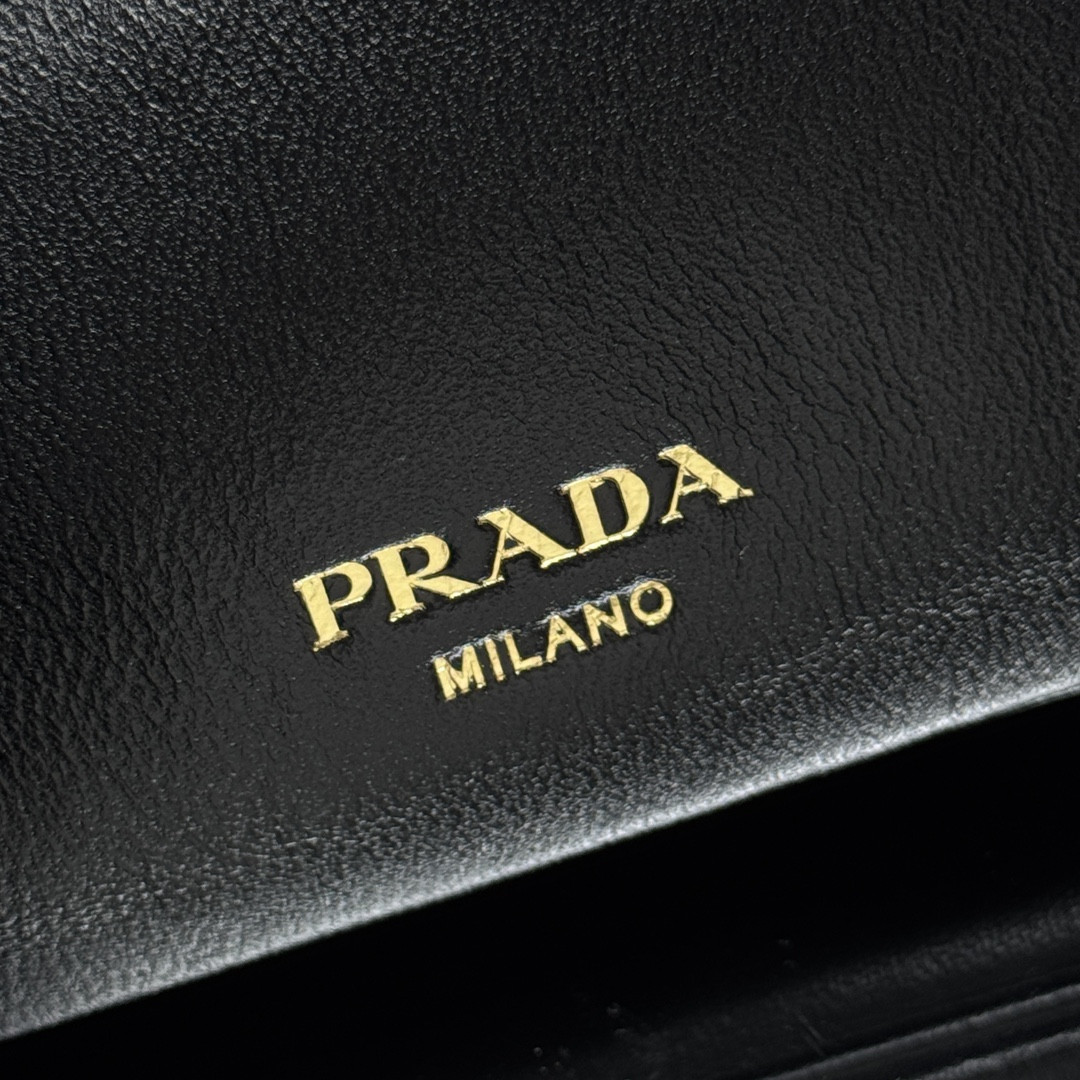 Pra*a Slouchy Lambskin Leather Shoulder Bag 25x18.5x11.5cm