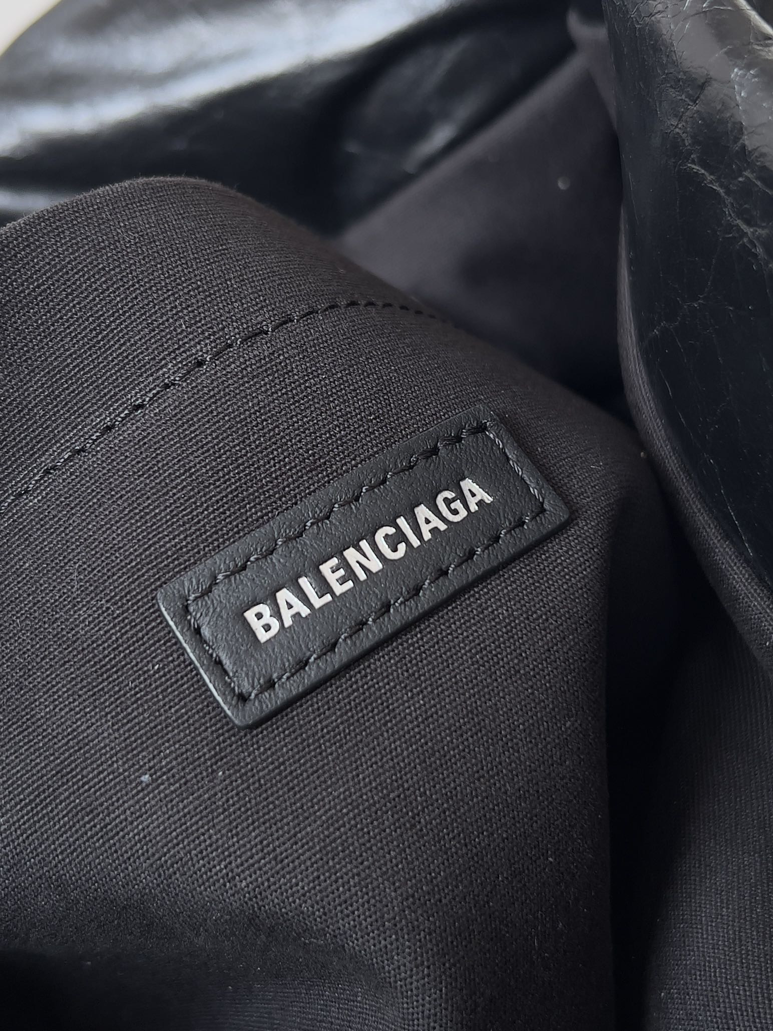 Ba1en*iaga Monaco Chain Bag Large 43.5x32x23cm