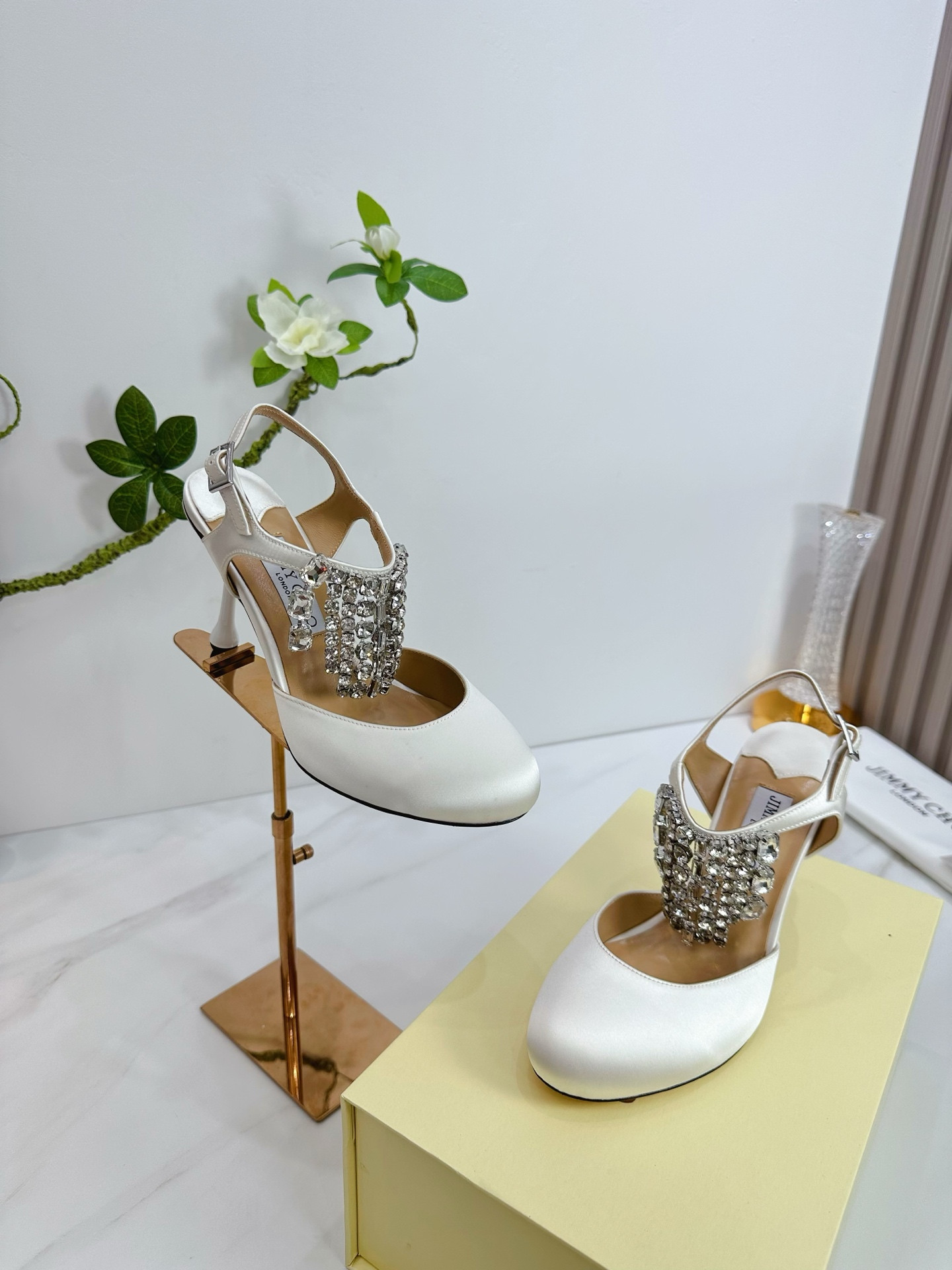 UA J1m*y Ch00 Verity Glitter Slingbacks 8.5cm