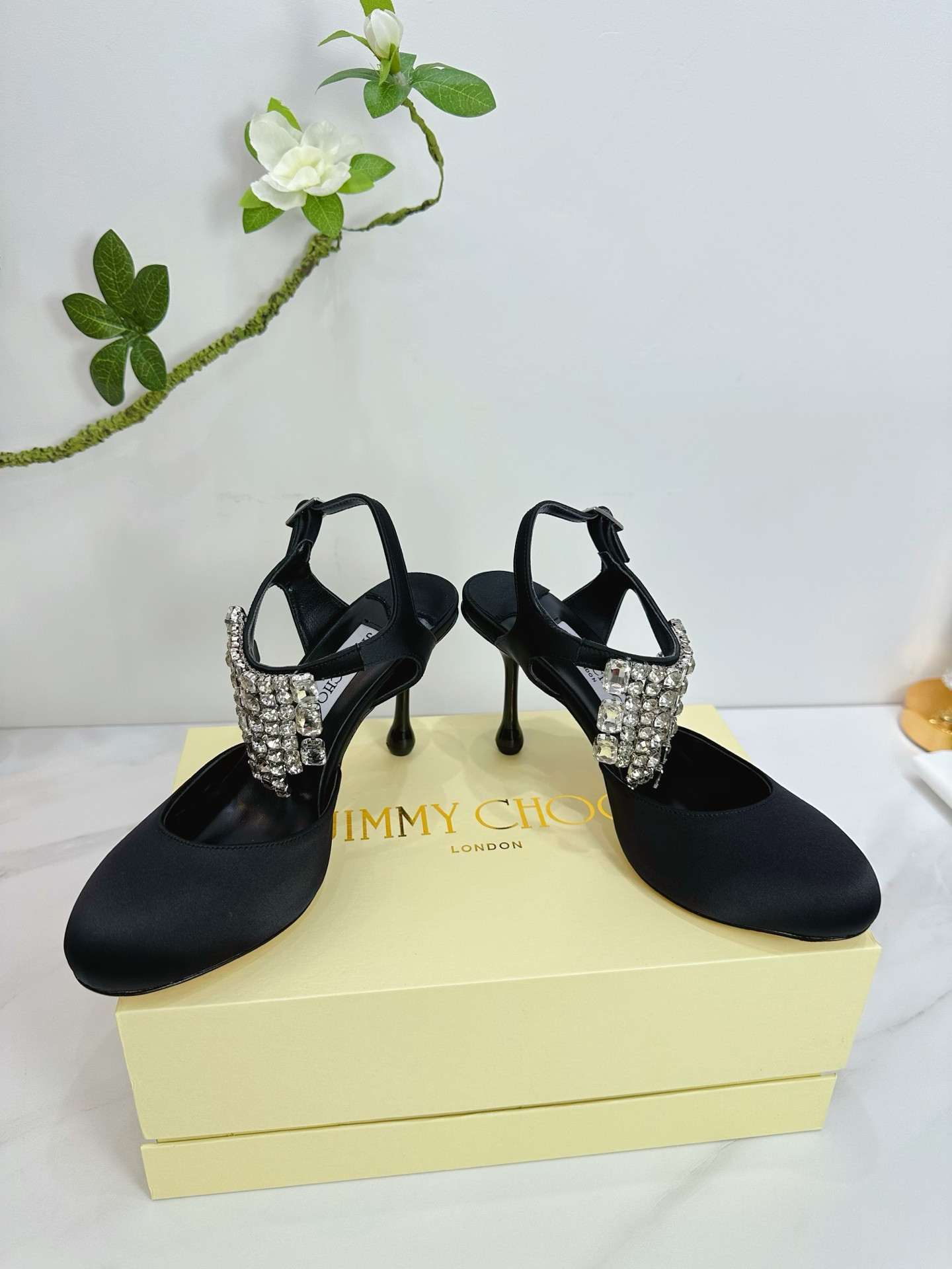 UA J1m*y Ch00 Verity Glitter Slingbacks 8.5cm