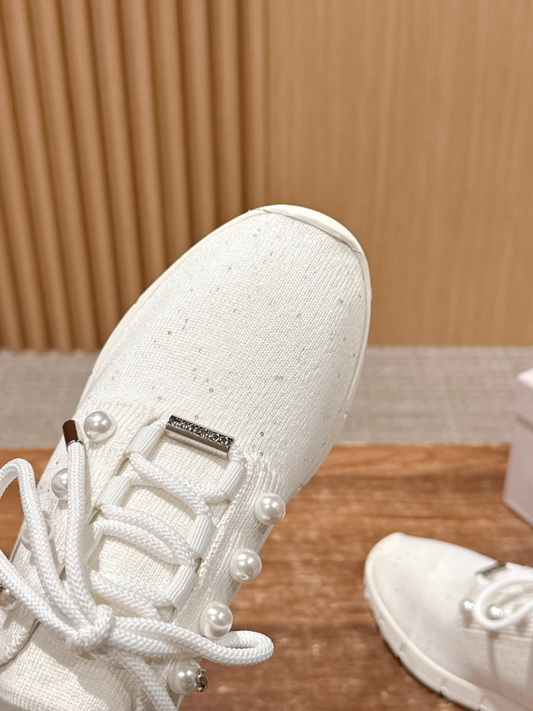 UA J1m*y Ch00 Casual Sneakers