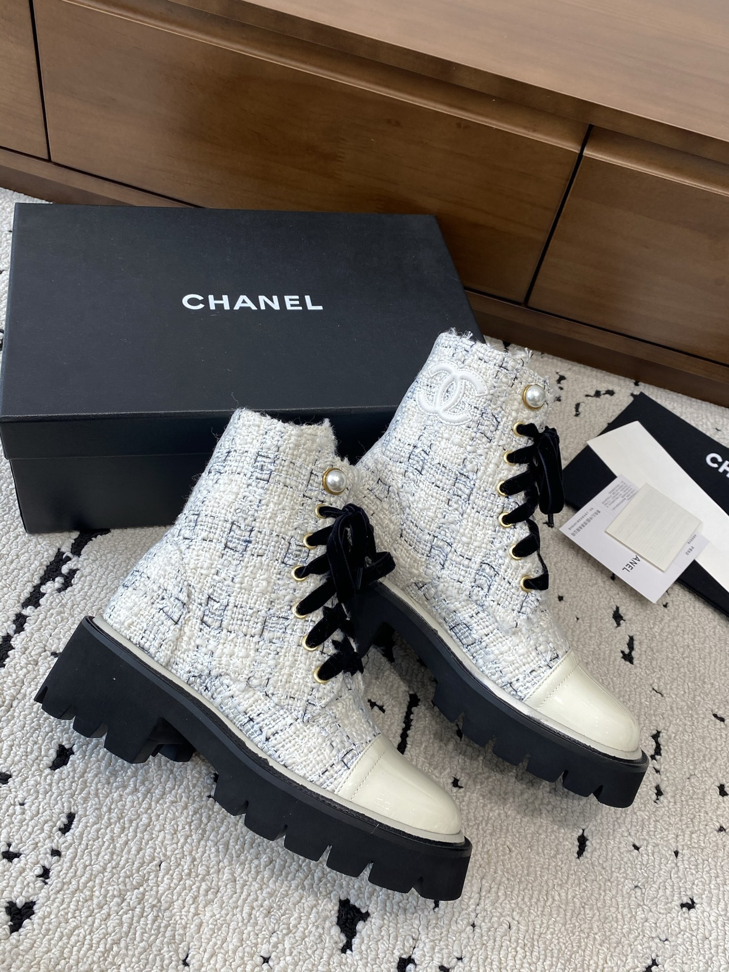 UA Ch**el Boots