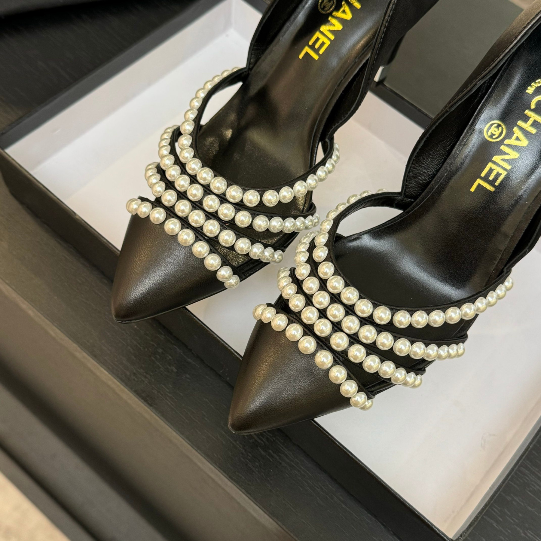 UA Ch**el Pumps 8.5cm Heel