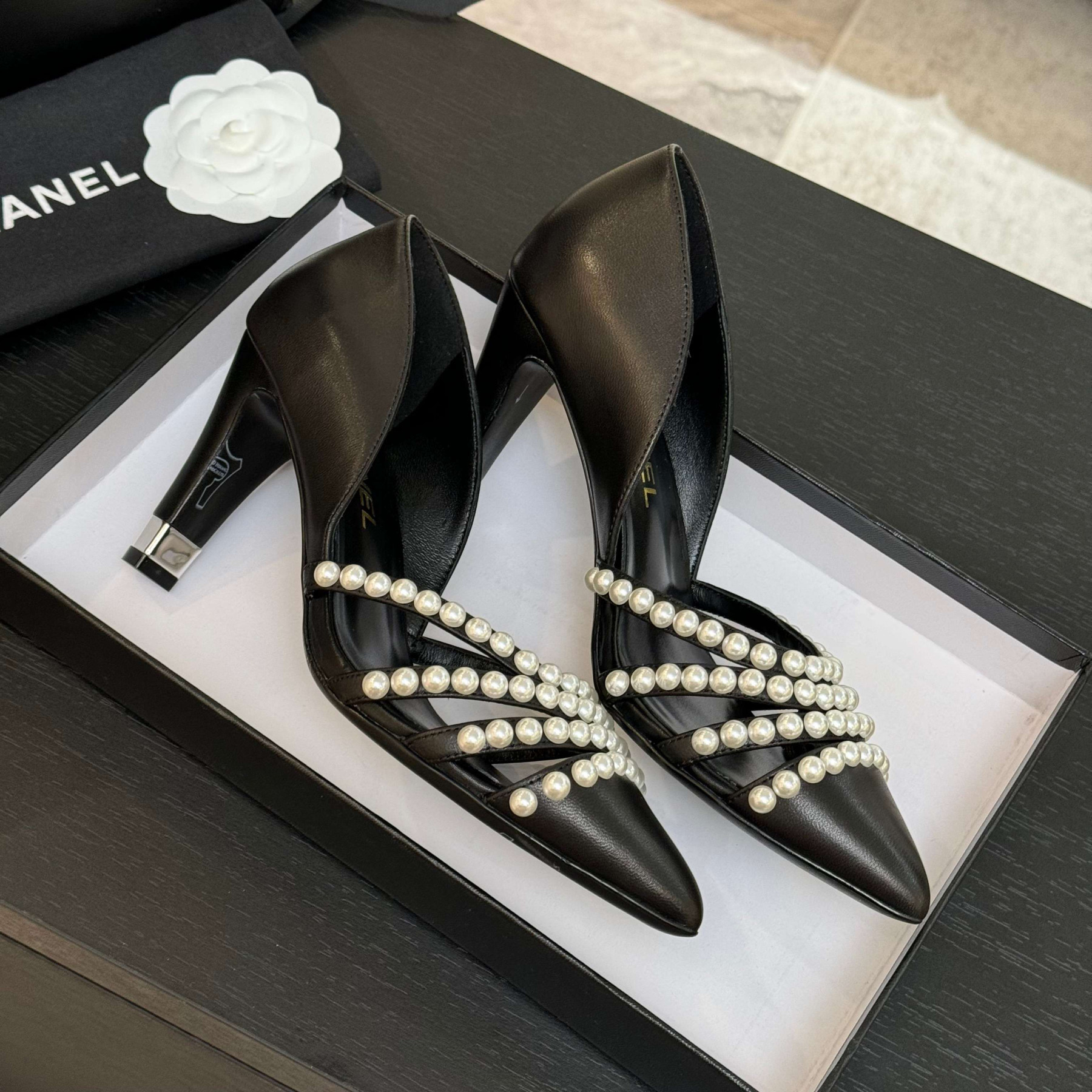 UA Ch**el Pumps 8.5cm Heel