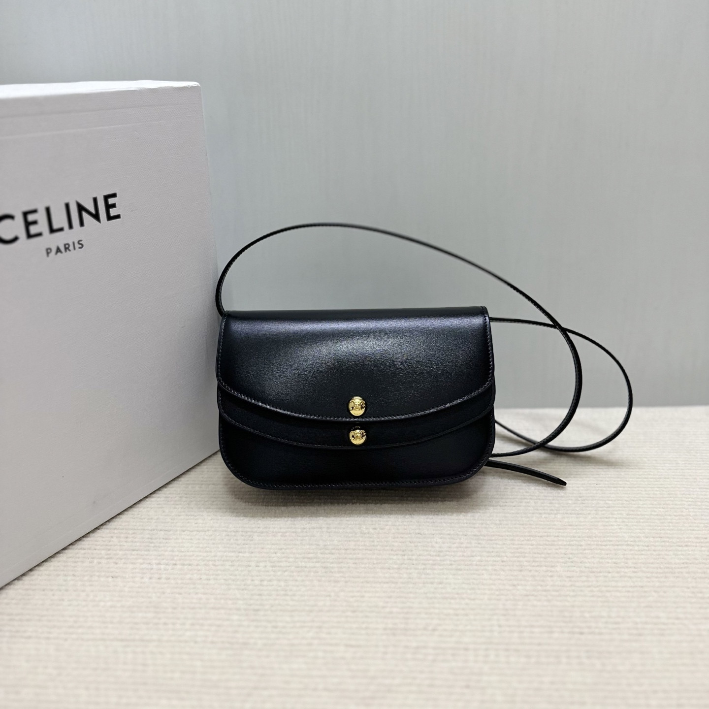 Ce1i*e DUO WALLET ON STRAP IN Shiny calfskin 20x13x6cm
