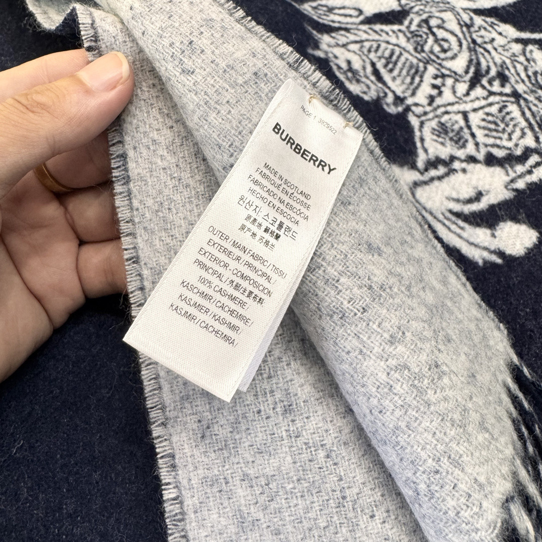 Bv*b*rry scarf 48x190cm