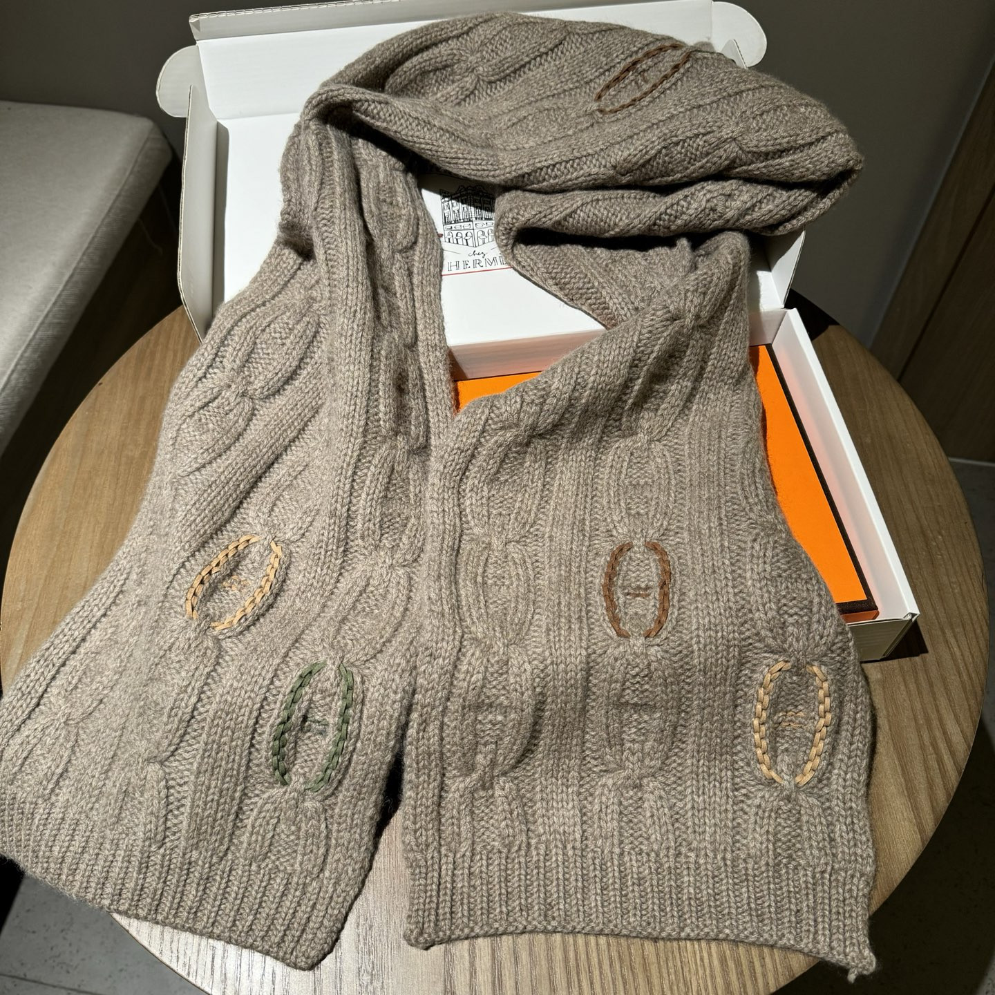 H**me5 scarf 30x200cm