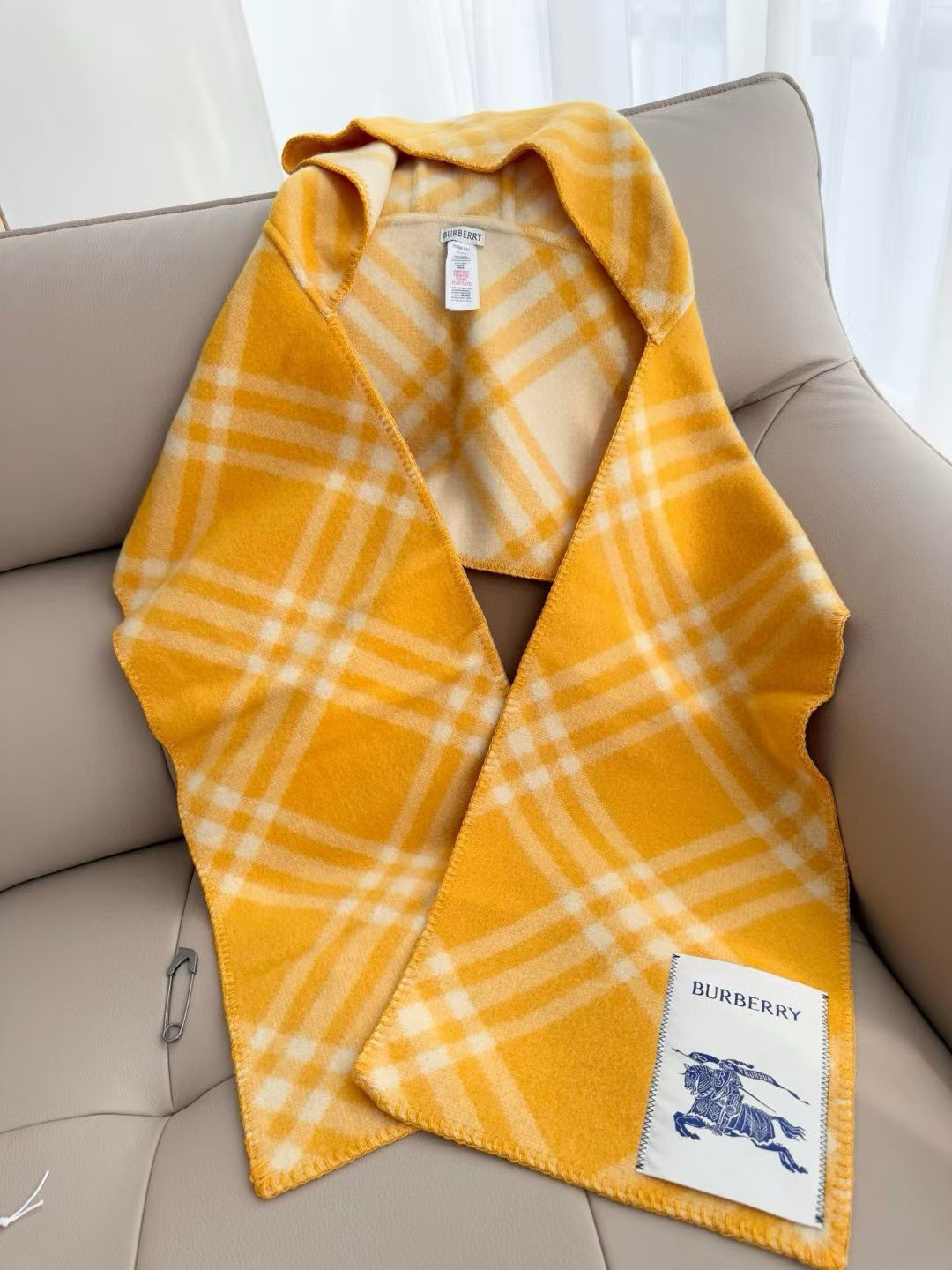 Bv*b*rry scarf 30x195cm