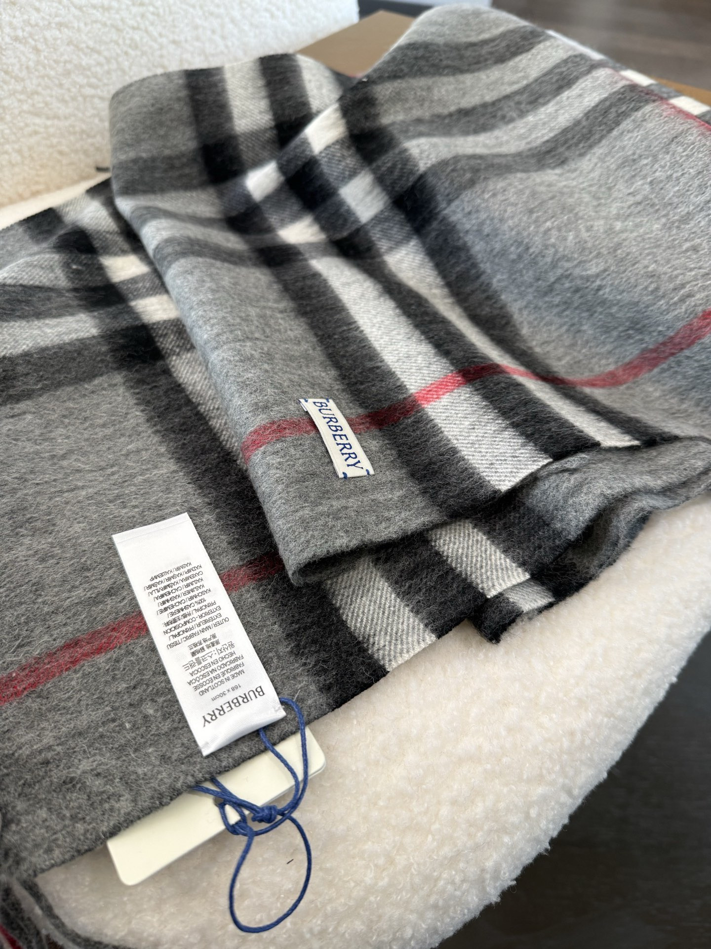 Bv*b*rry scarf 30x180cm