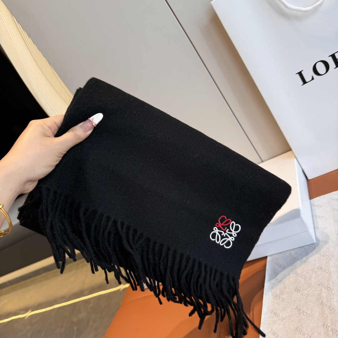 L0ew* scarf 30x180cm