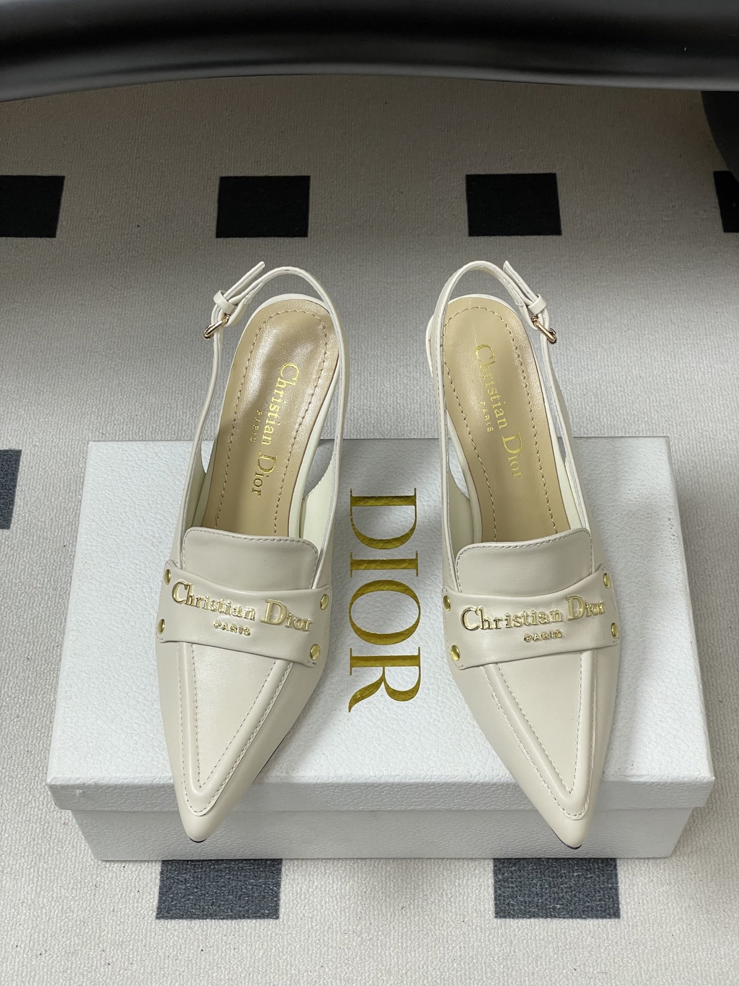 UA D10r Boy Slingback Pump 8.5cm Heel