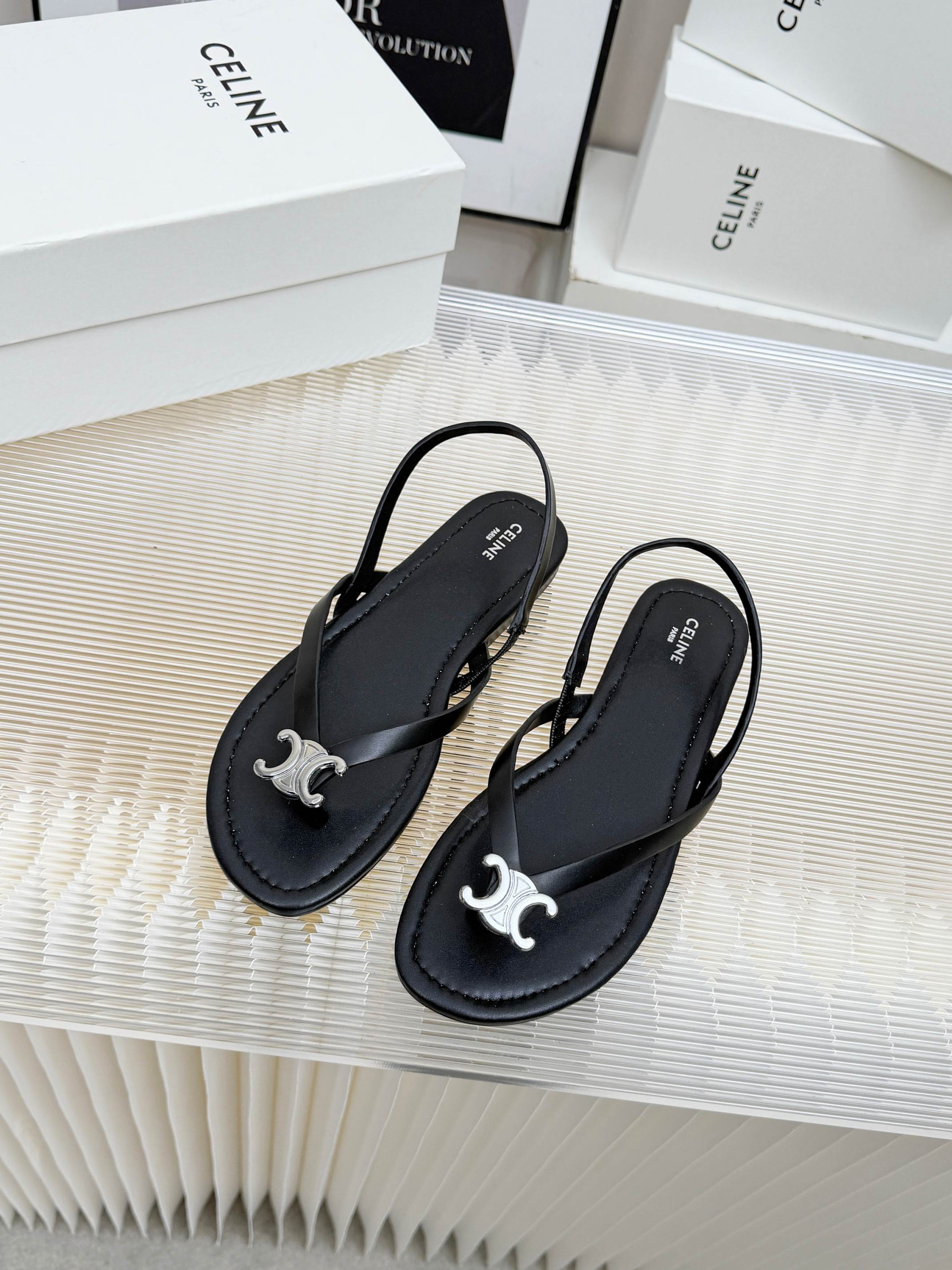 UA Ce1i*e BIKI SANDAL