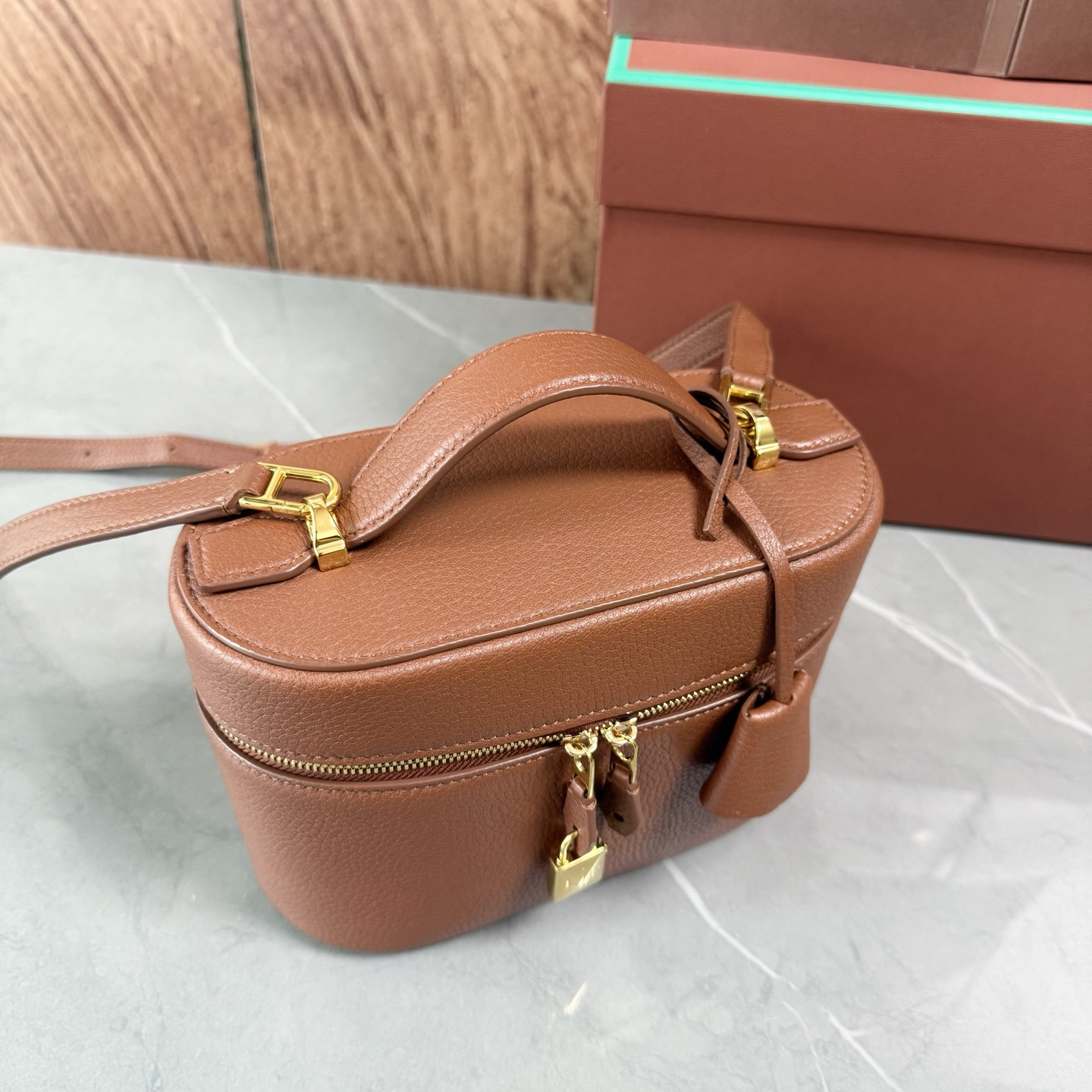 L0r0 P1ana Extra Softy Case L21 21x14x14cm