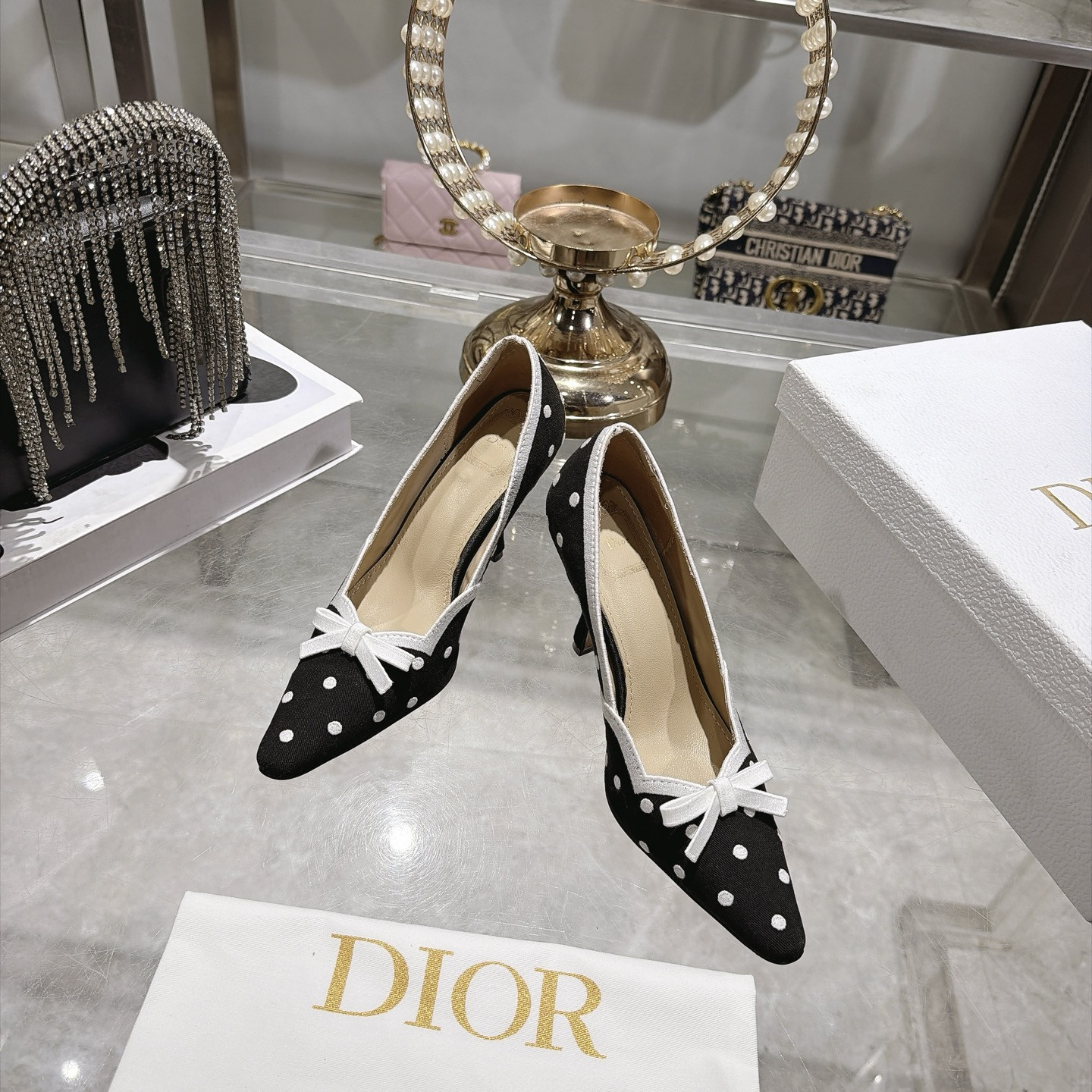 UA D10r Romance Pump 8.5cm Heel