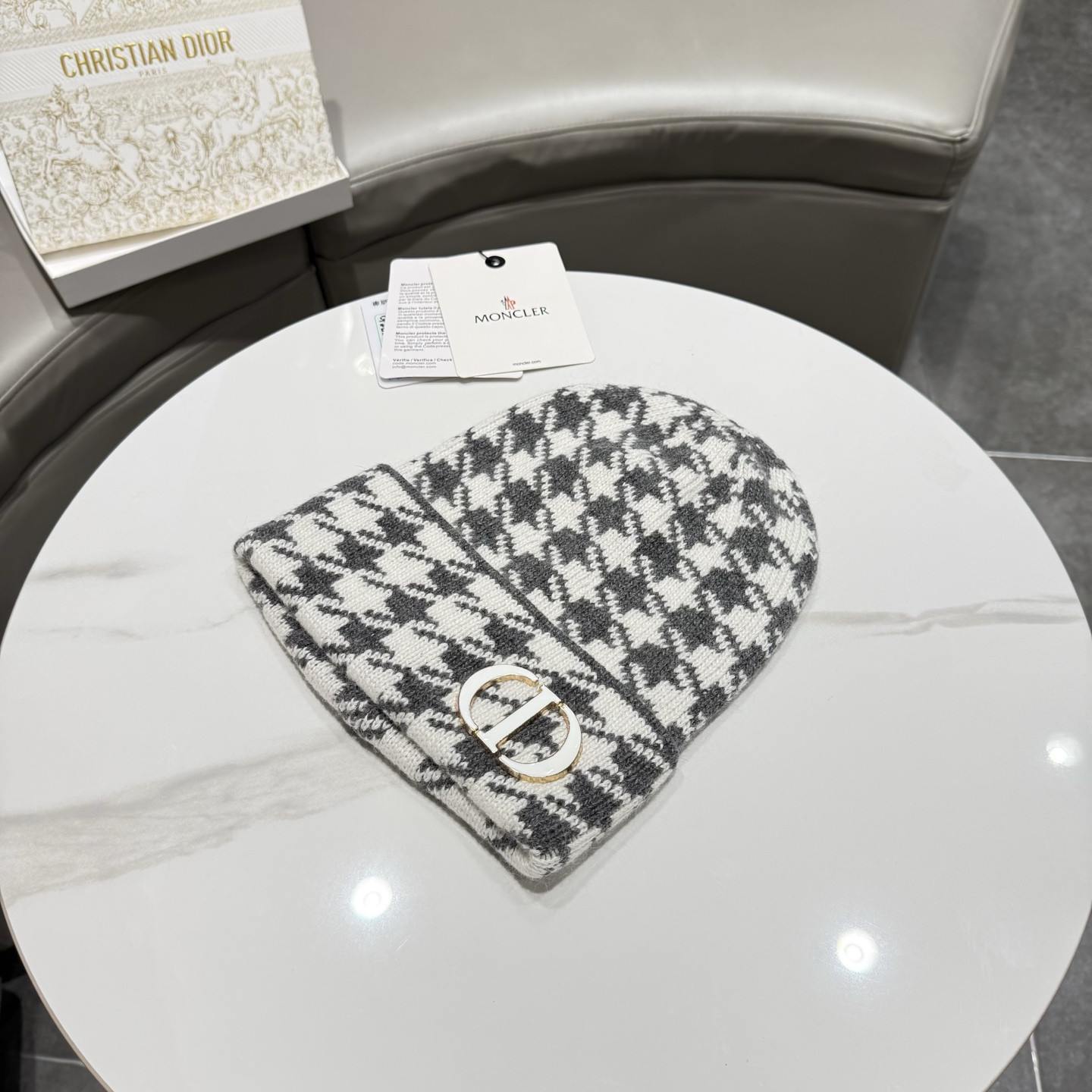 D10r Beanie