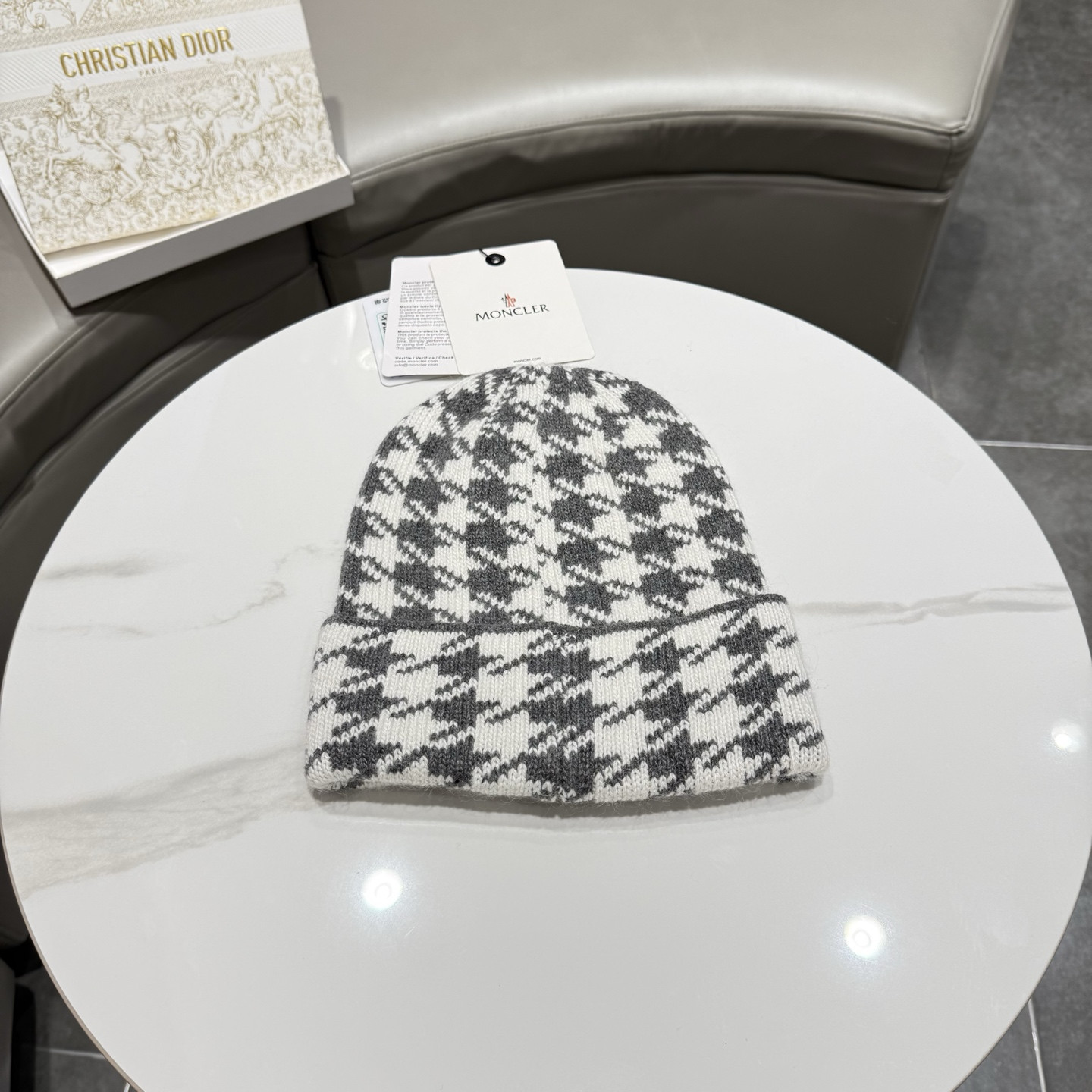 D10r Beanie