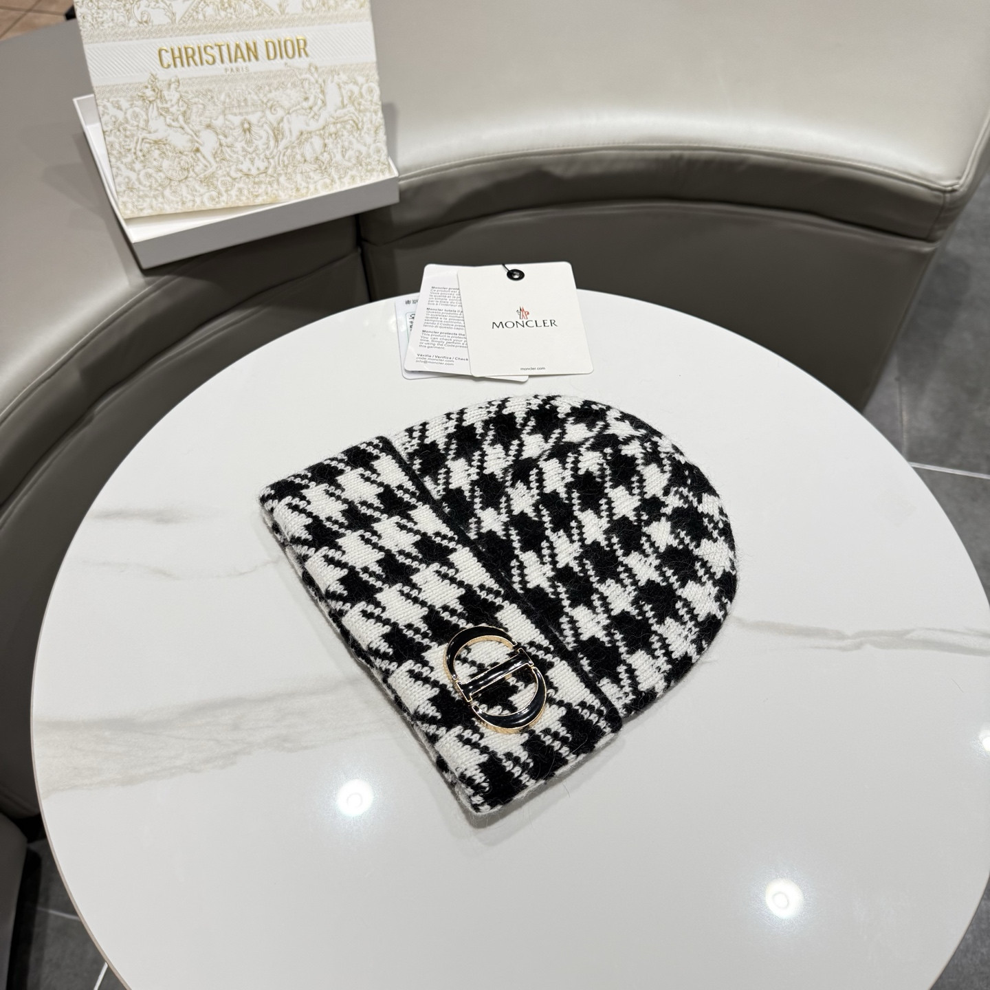 D10r Beanie