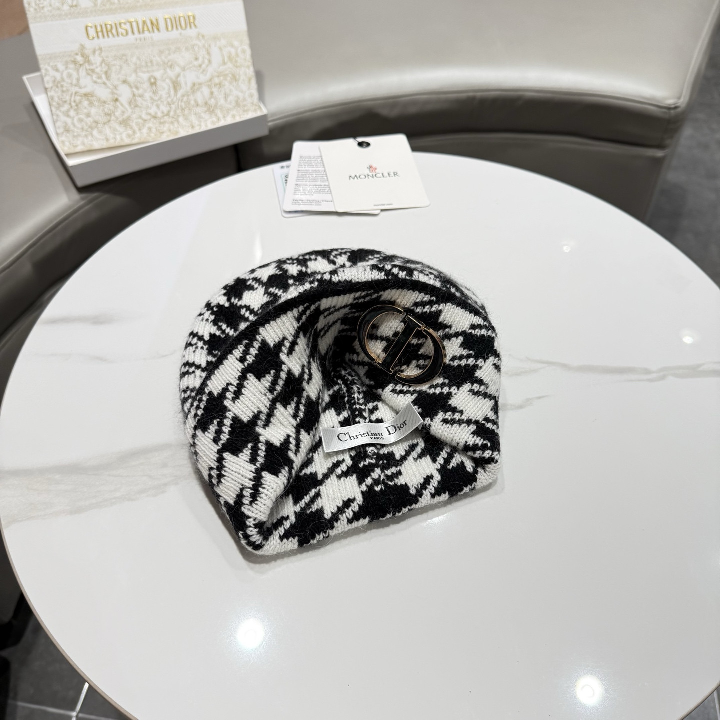 D10r Beanie