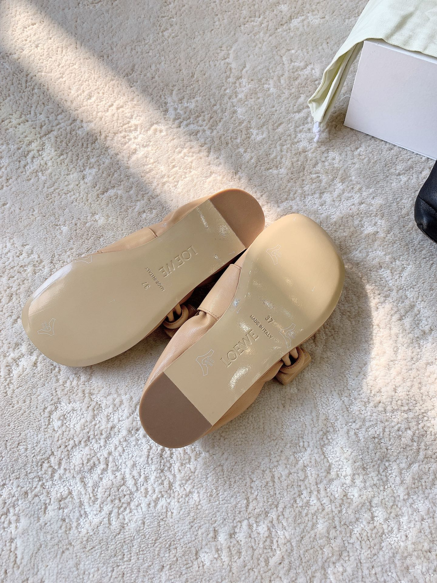 UA L0ew* Toggle Loafer