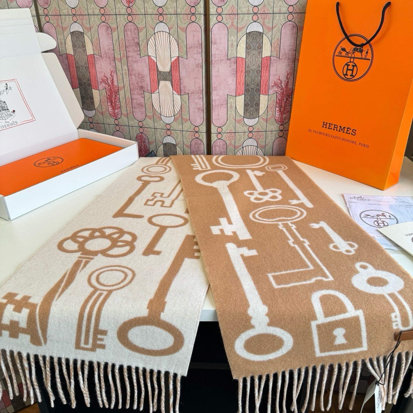 H**me5 scarf 30x180cm 100% Cashmere