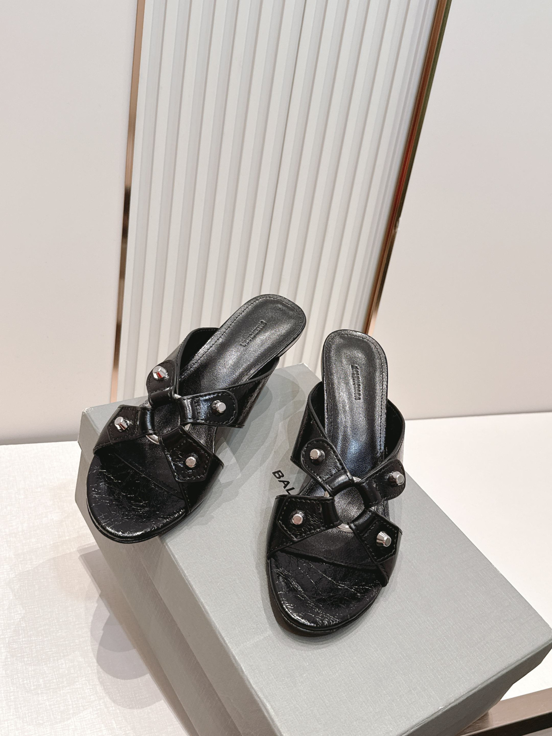 UA Ba1en*iaga City Sandal 6.5cm Heel