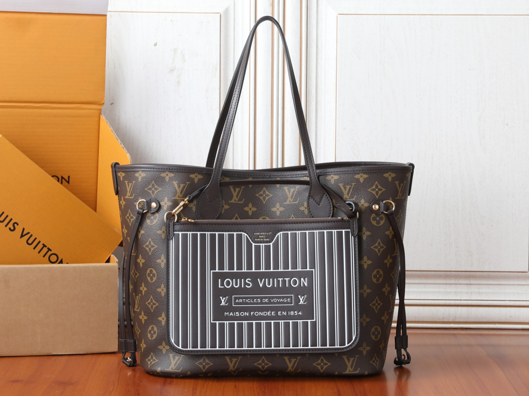 LV Neverfull Inside Out MM M29973 31x28x14cm Without Box